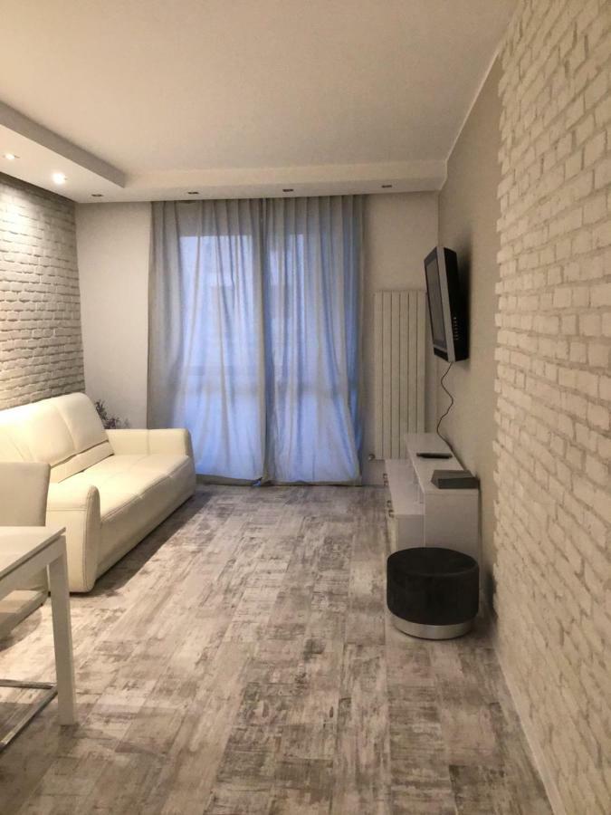 شقة Stary Toruń  في Apartament Szosa Lubicka المظهر الخارجي الصورة